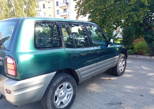 Toyota RAV4 cena 15500 przebieg: 270800, rok produkcji 2000 z Morąg małe 154